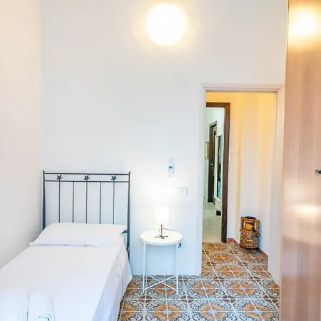 Al Bastione Апартаменты Кальяри