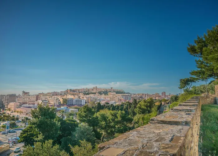 Al Bastione * كالياري